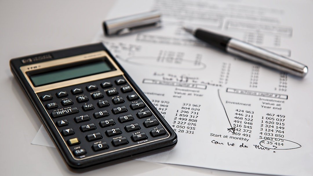 Disrupting Film Production: Unleashing the Power of AI in Budgeting and Scheduling